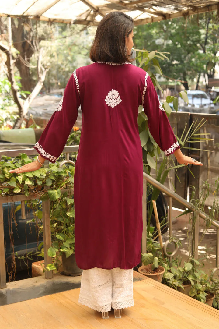Aarohi Modal 3D Chikankari Kurti