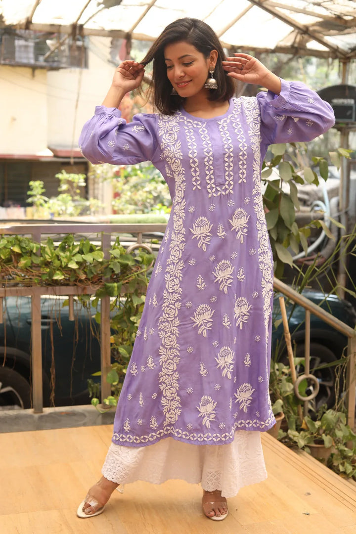 Ishani Muslin 3D Chikankari Kurti