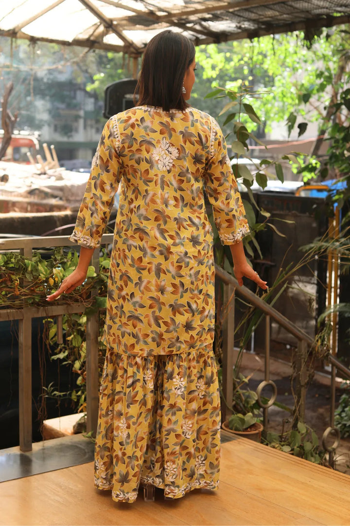 Rukhsaar Printed Mulmul Chikankari Gharara Set