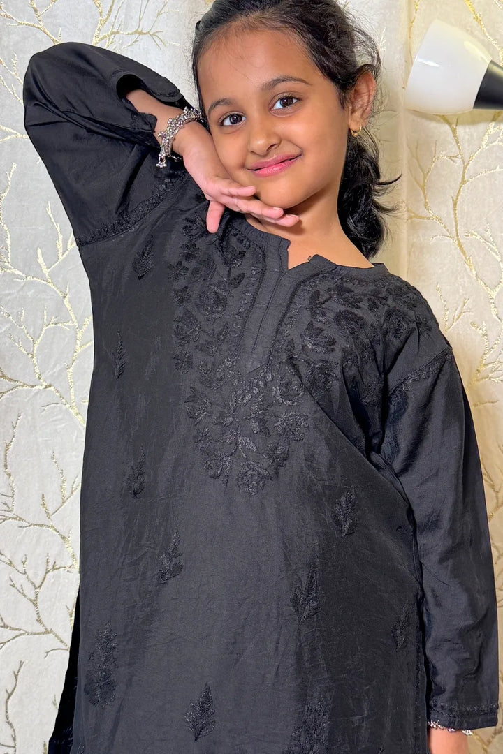 Alayna Kids Chanderi Chikankari Gharara Set