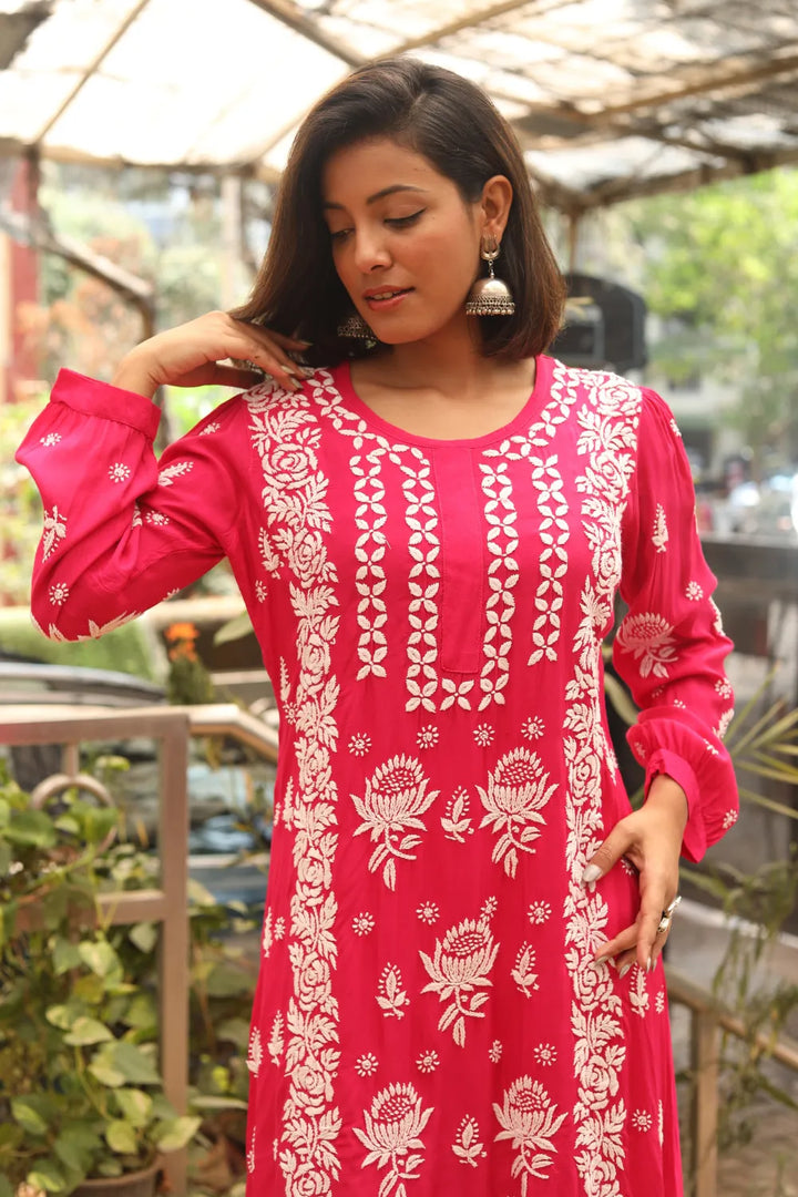 Ishani Muslin 3D Chikankari Kurti
