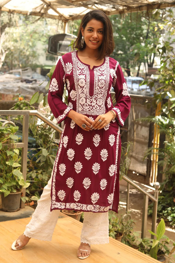 Aarohi Modal 3D Chikankari Kurti
