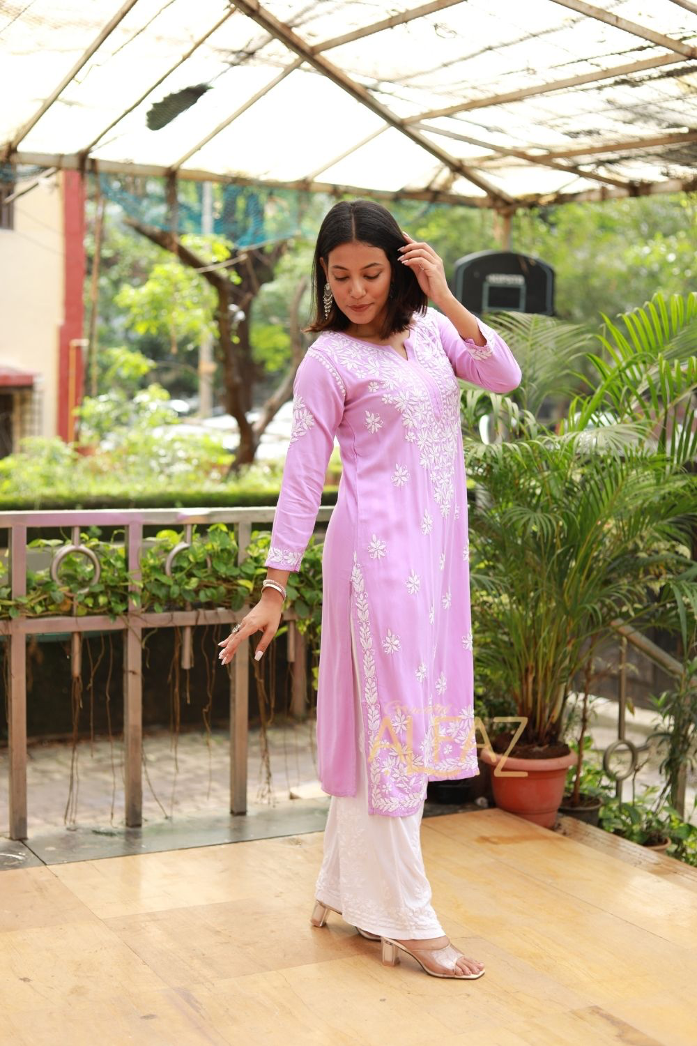 Jiya Rayon Chikankari Long Kurti