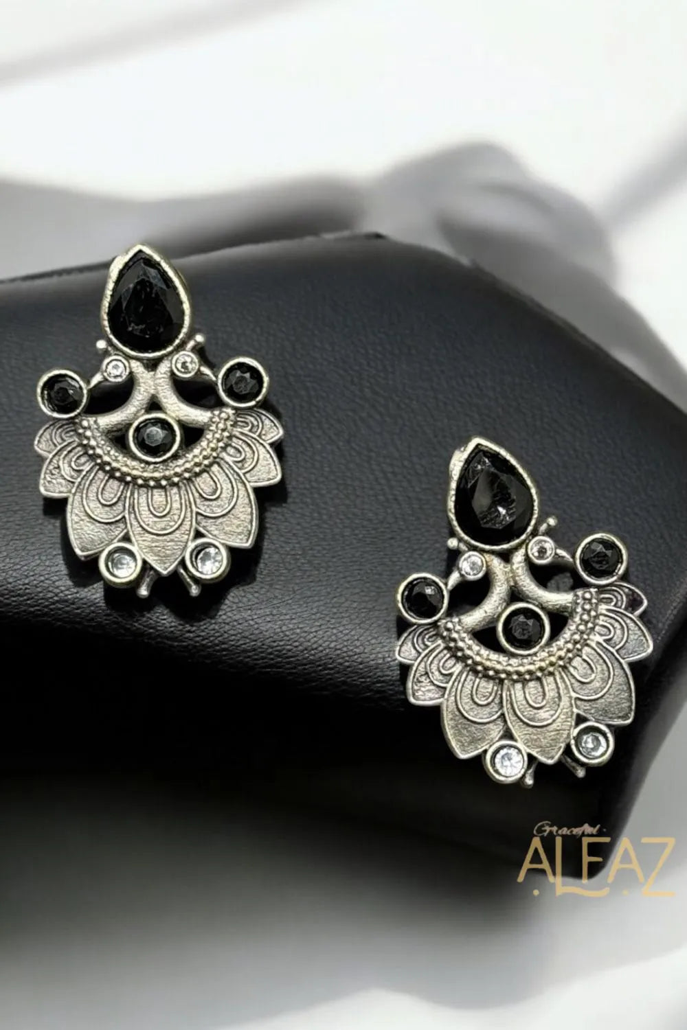 Kaavi Silver Oxidized Earrings