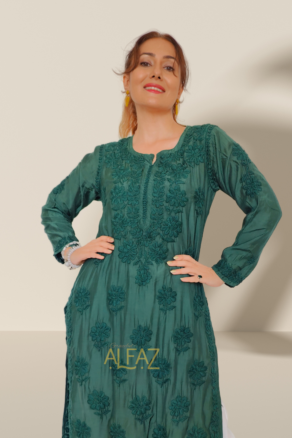 Layla Premium Muslin 3D Chikankari Kurti – Shop Chikan Kurtis Online