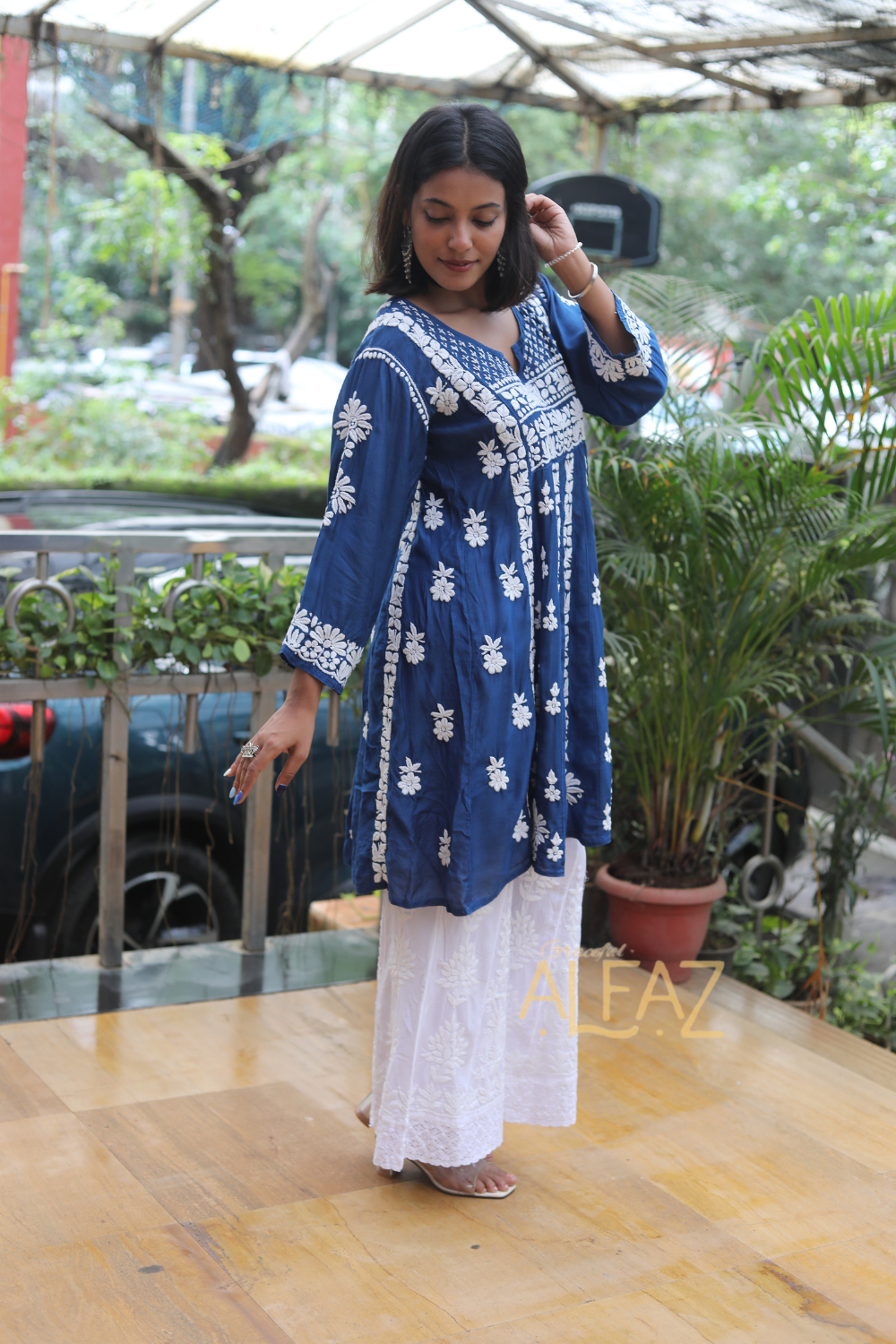 Sanaa Muslin 3D Chikankari Short Kurti