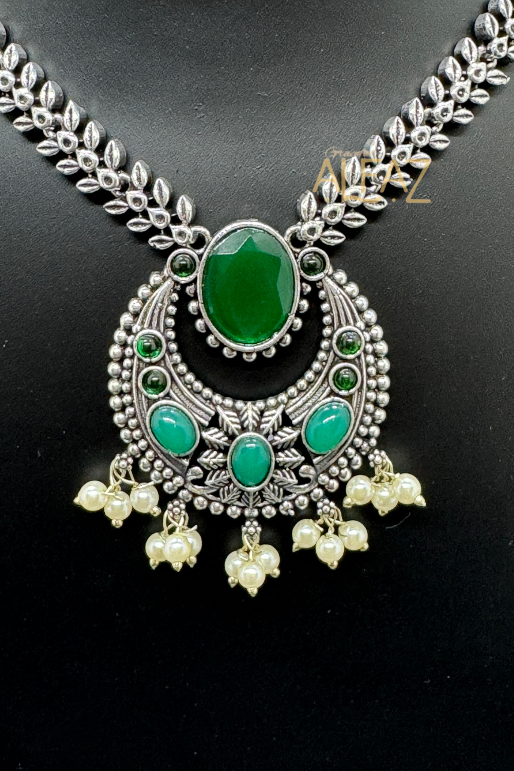 Niti Pearl Oxidised Necklace With Earrings