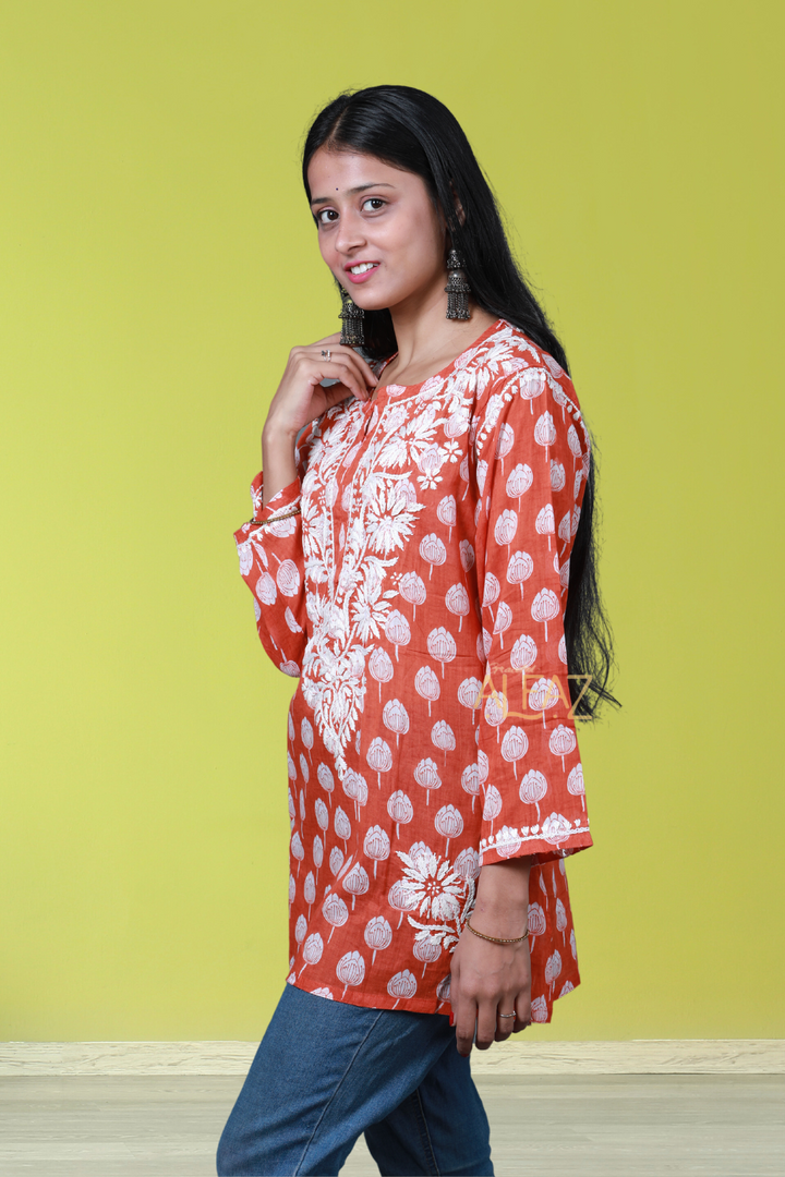 short kurti chikankari