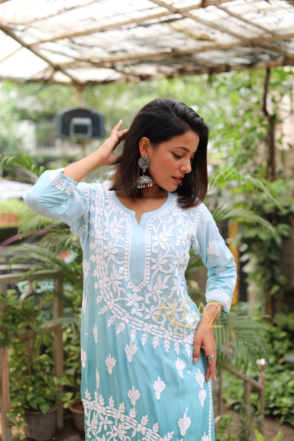 Zahira Muslin 3D Chikankari Ombre Kurti