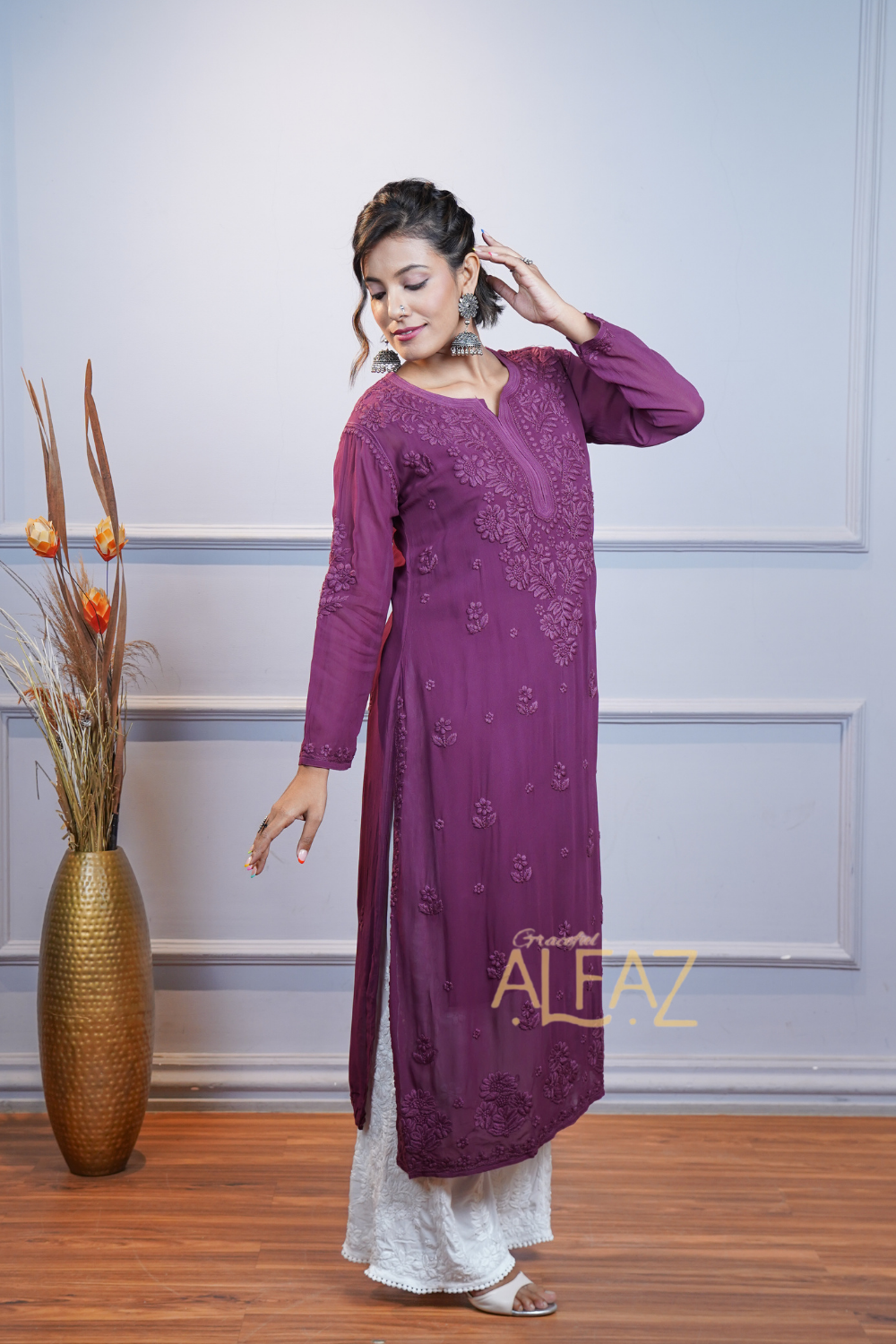 Aida Premium Viscose 3D Chikankari Long Kurti