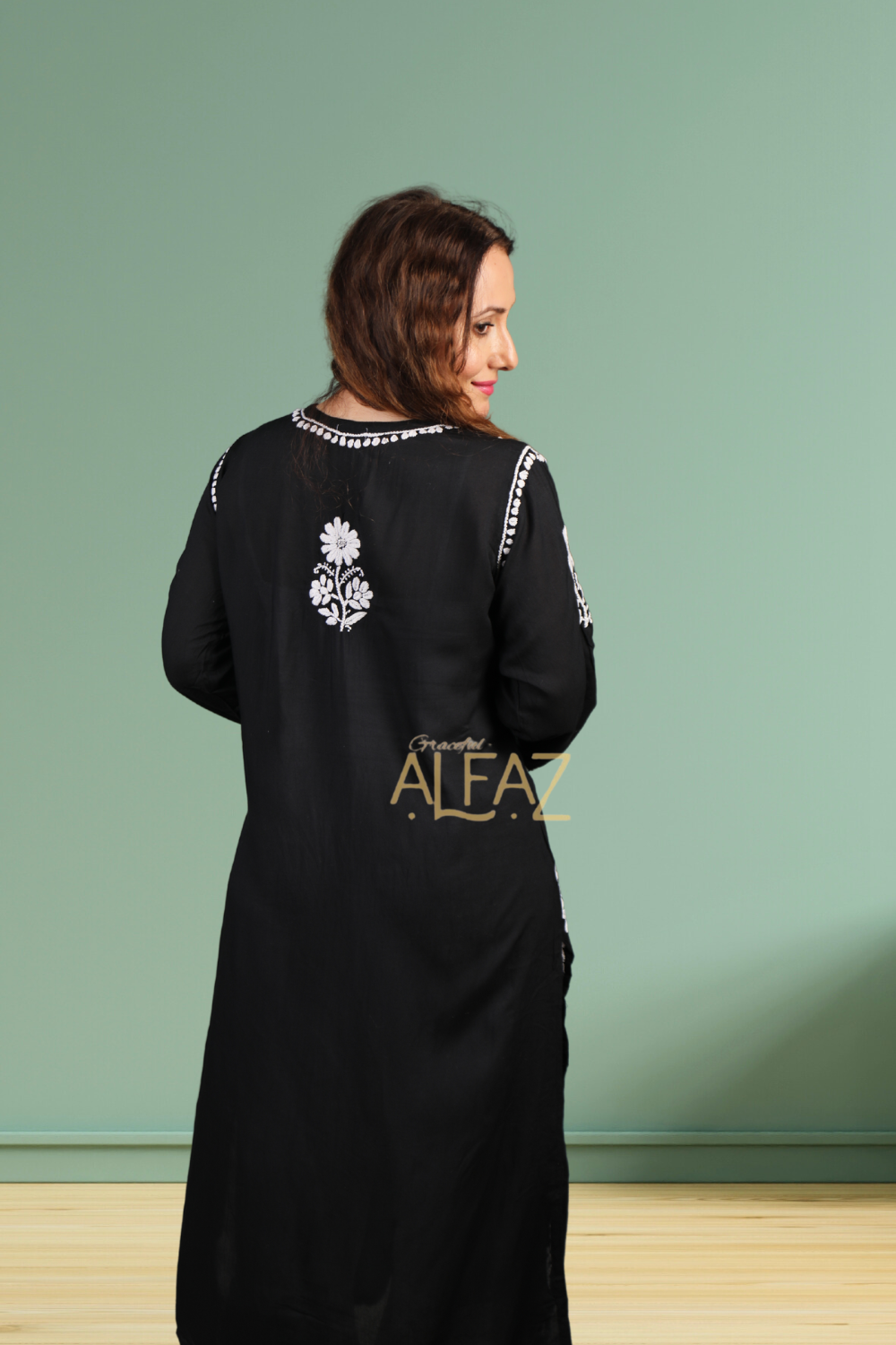 Elegant Modal Chikan Kurti - Amal Collection