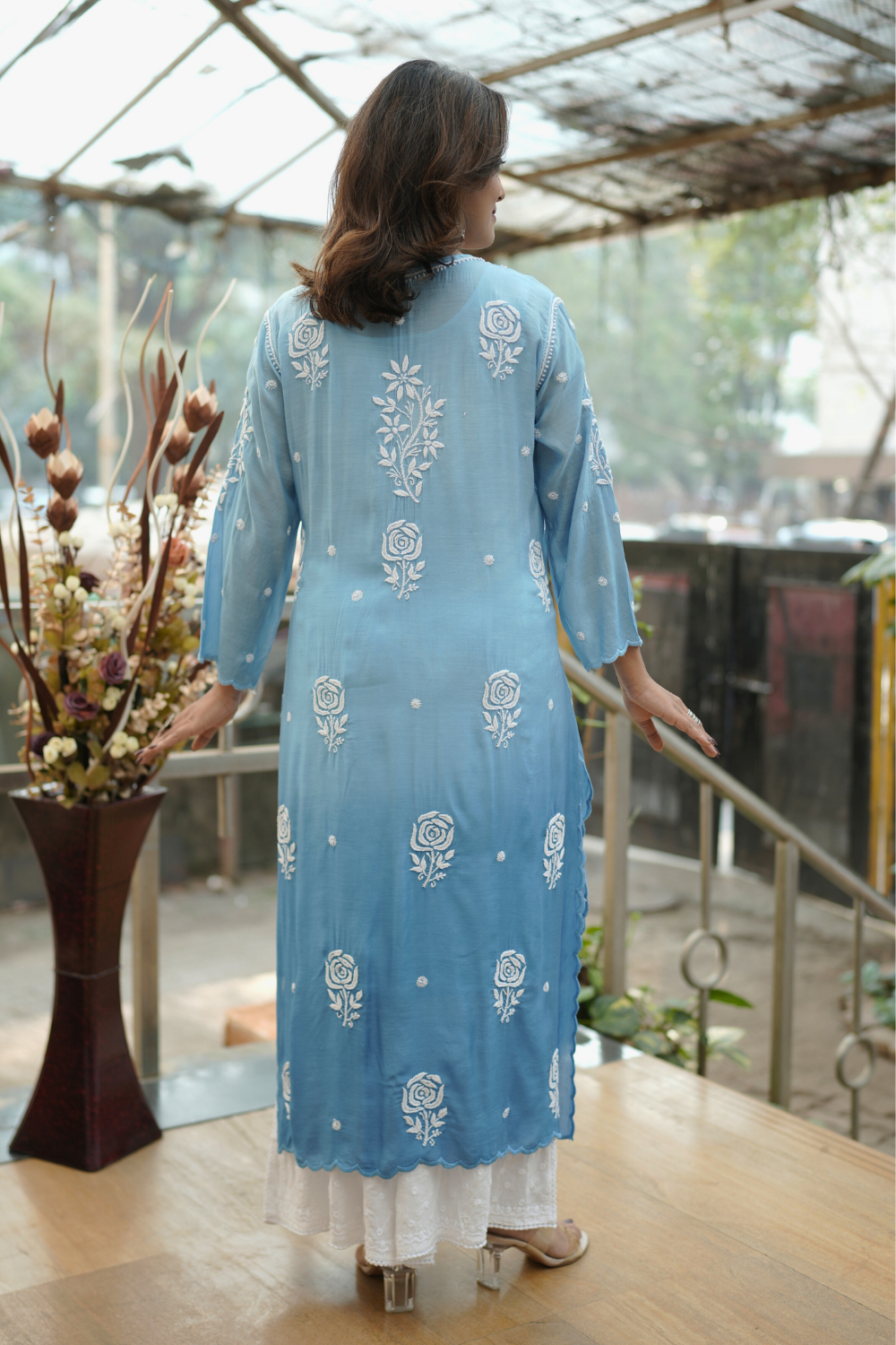 Zoya Premium Muslin Rose 3D Chikankari Kurti