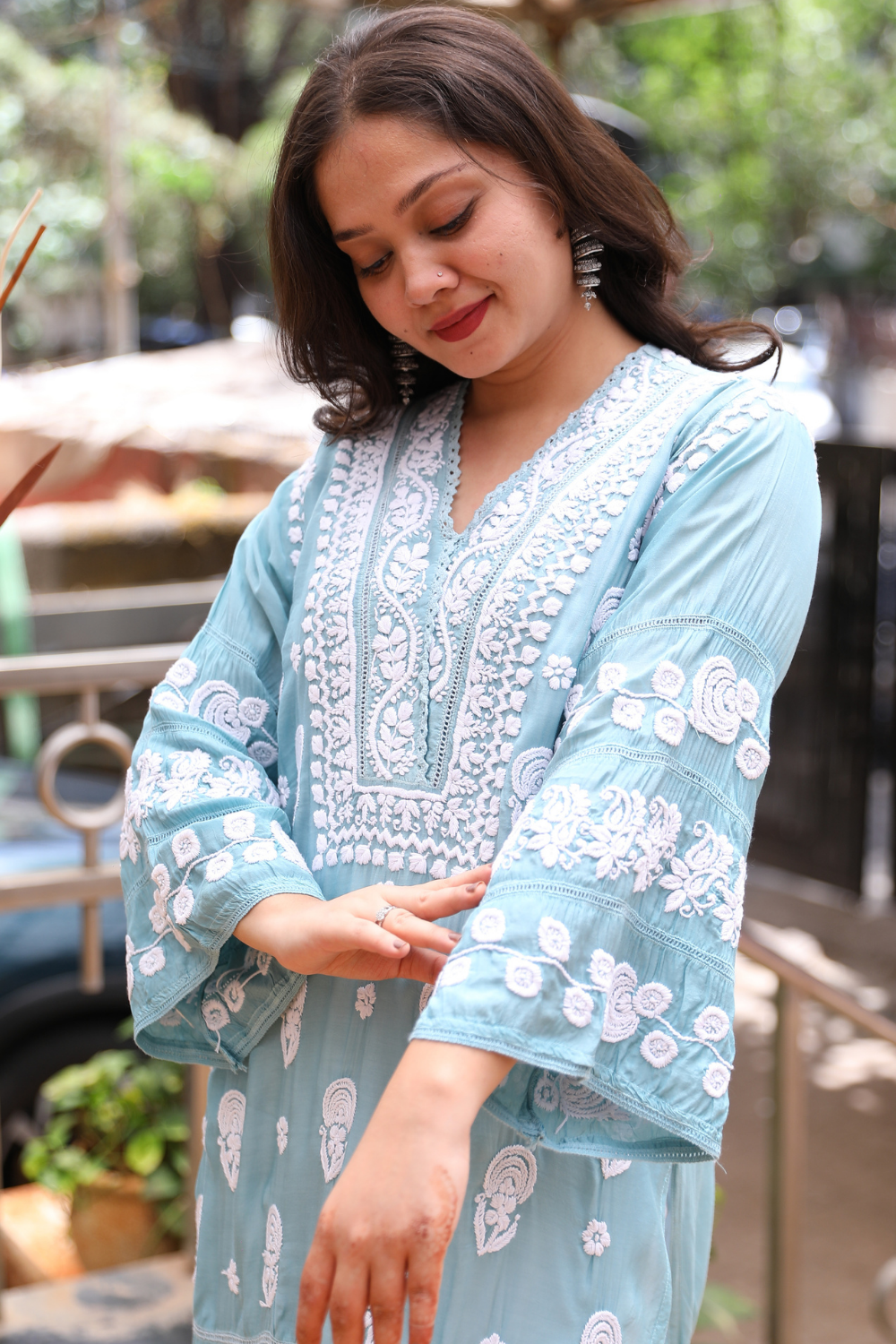 Fana Muslin  Premium Bell Sleeve 3D Chikankari Kurti