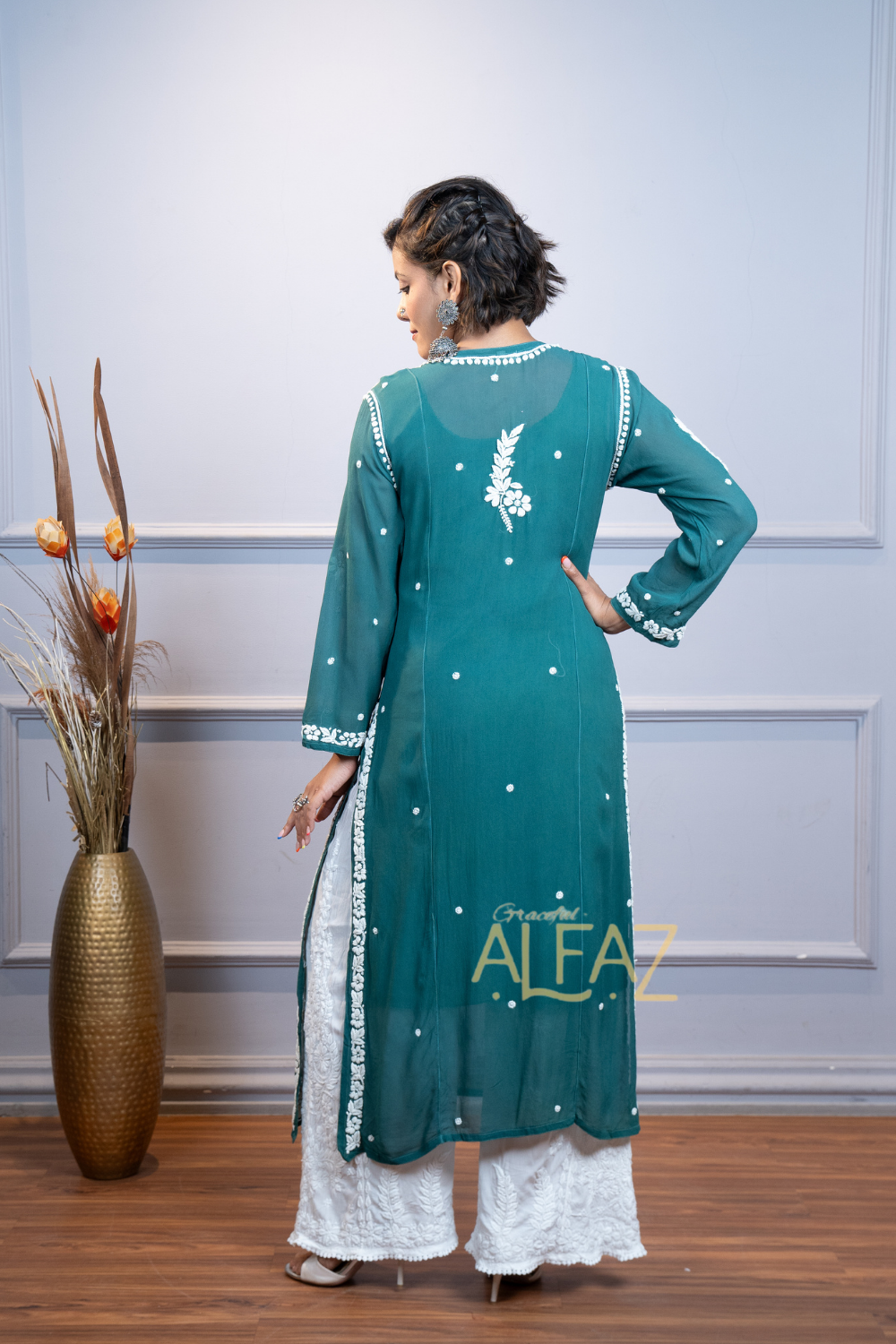 Hala Viscose 3D Chikankari Designer  Kurti