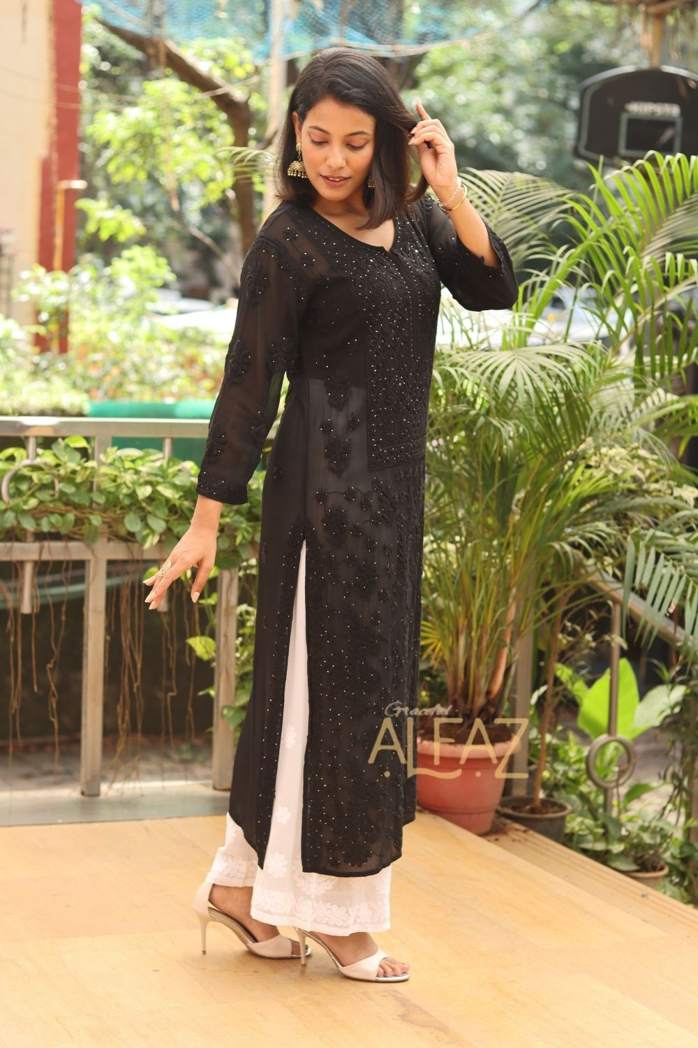 Suha Viscose 3D Chikankari With Mukaish Tone To Tone Kurti