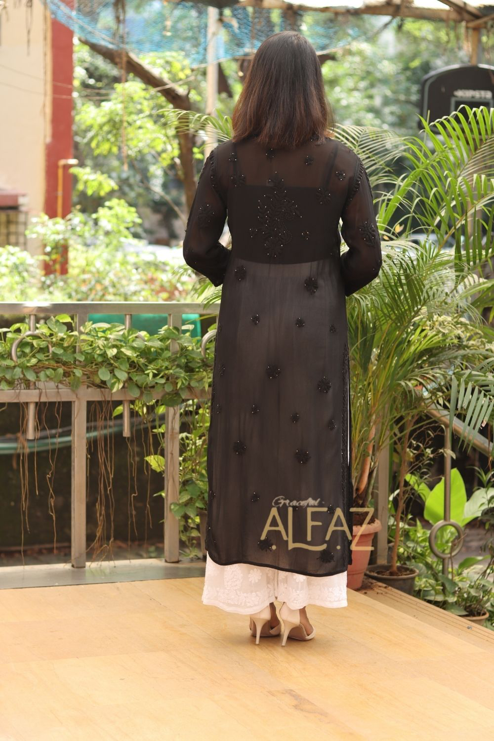 Suha Viscose 3D Chikankari With Mukaish Tone To Tone Kurti