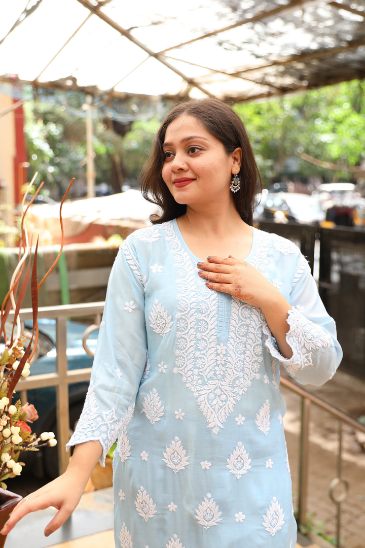 Dania Premium Muslin 3D Chikankari  Cutwork Kurti Pant Set