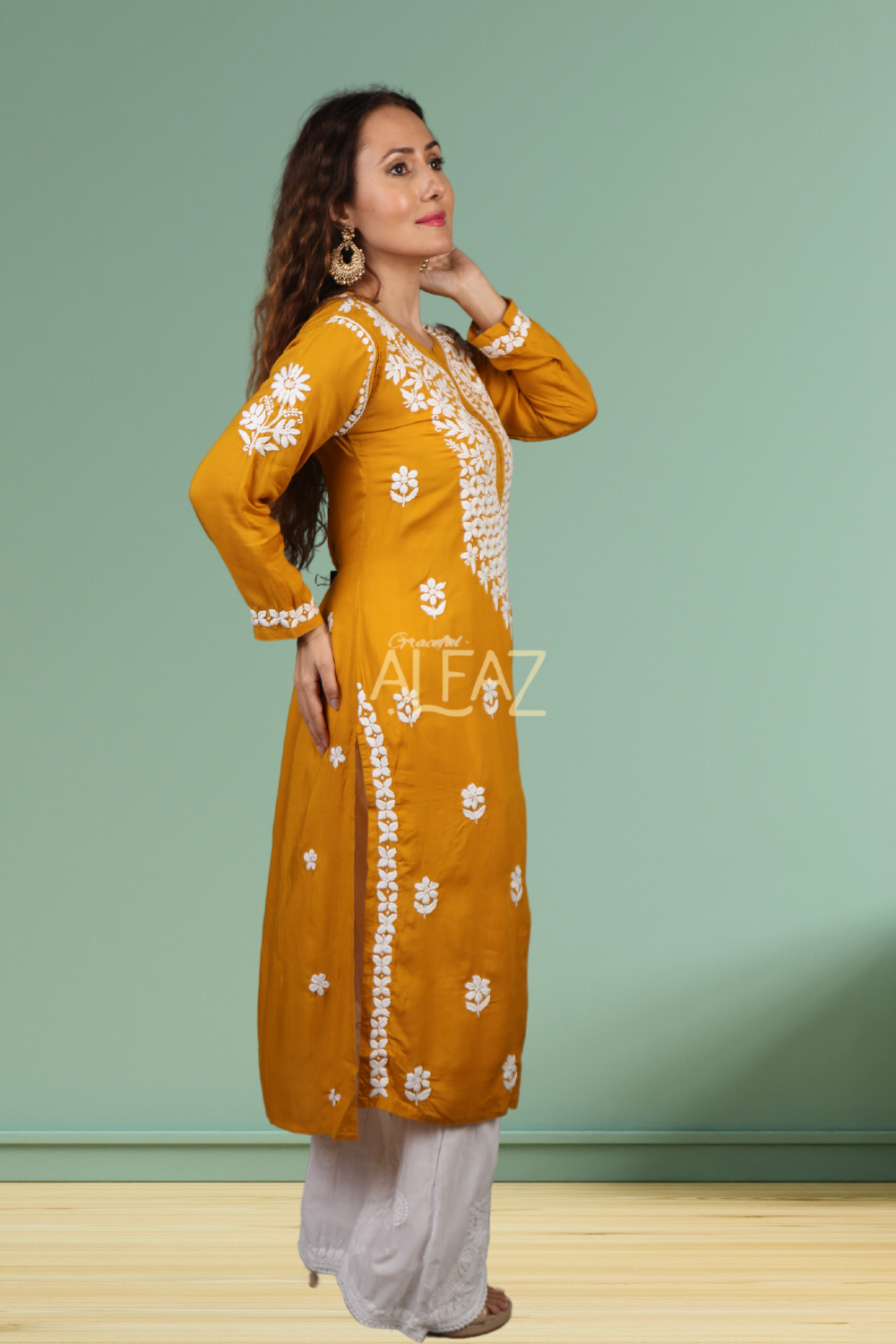 Elegant Modal Chikan Kurti - Amal Collection