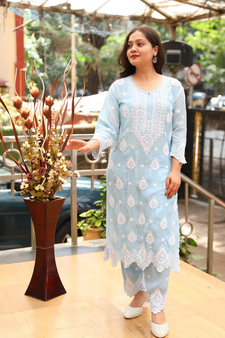 Dania Premium Muslin 3D Chikankari  Cutwork Kurti Pant Set