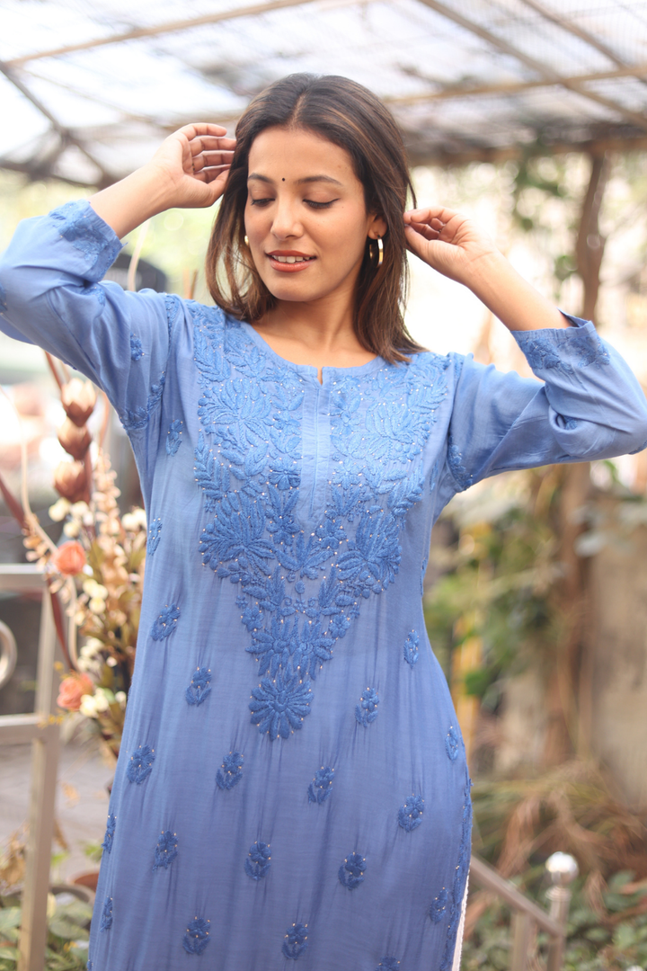 Aarohi Muslin 3D Chikankari Kurti With Mukaish