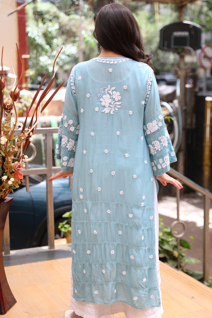 Fana Muslin  Premium Bell Sleeve 3D Chikankari Kurti