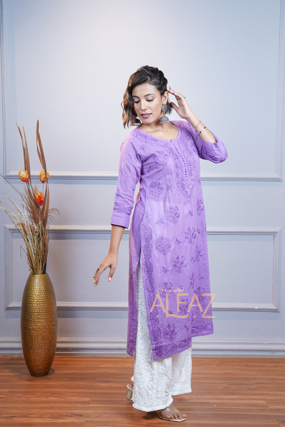 Sona Zari Lining Pure Mulmul Chikankari Kurti