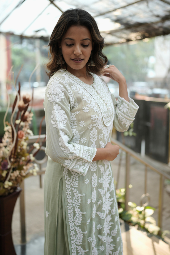 Ria  Premium Muslin 3D Chikankari Ombre Kurti Palazzo Set