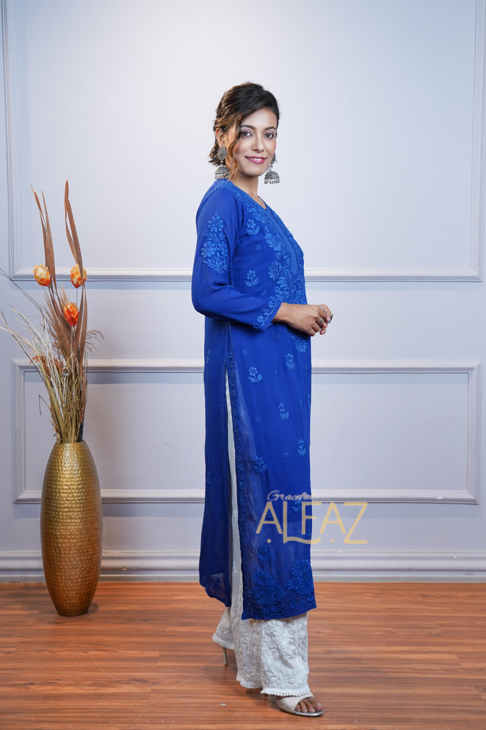 Aida Premium Viscose 3D Chikankari Long Kurti