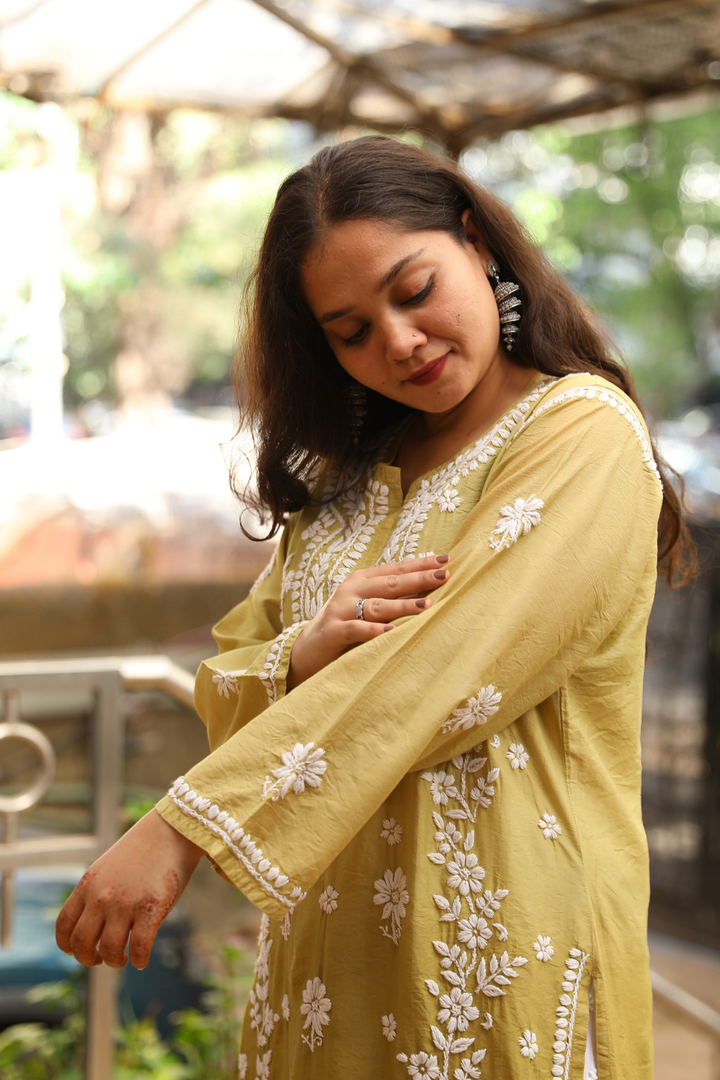 Sahar Chanderi Silk Chikankari Ombre Kurti