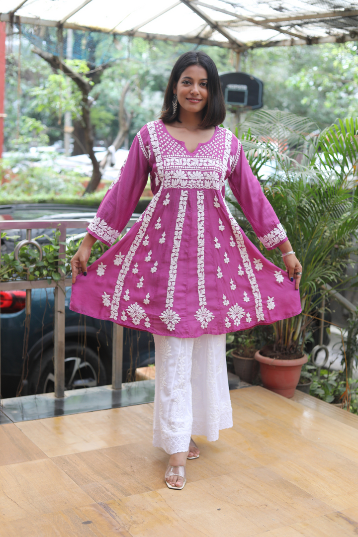 Sanaa Muslin 3D Chikankari Short Kurti