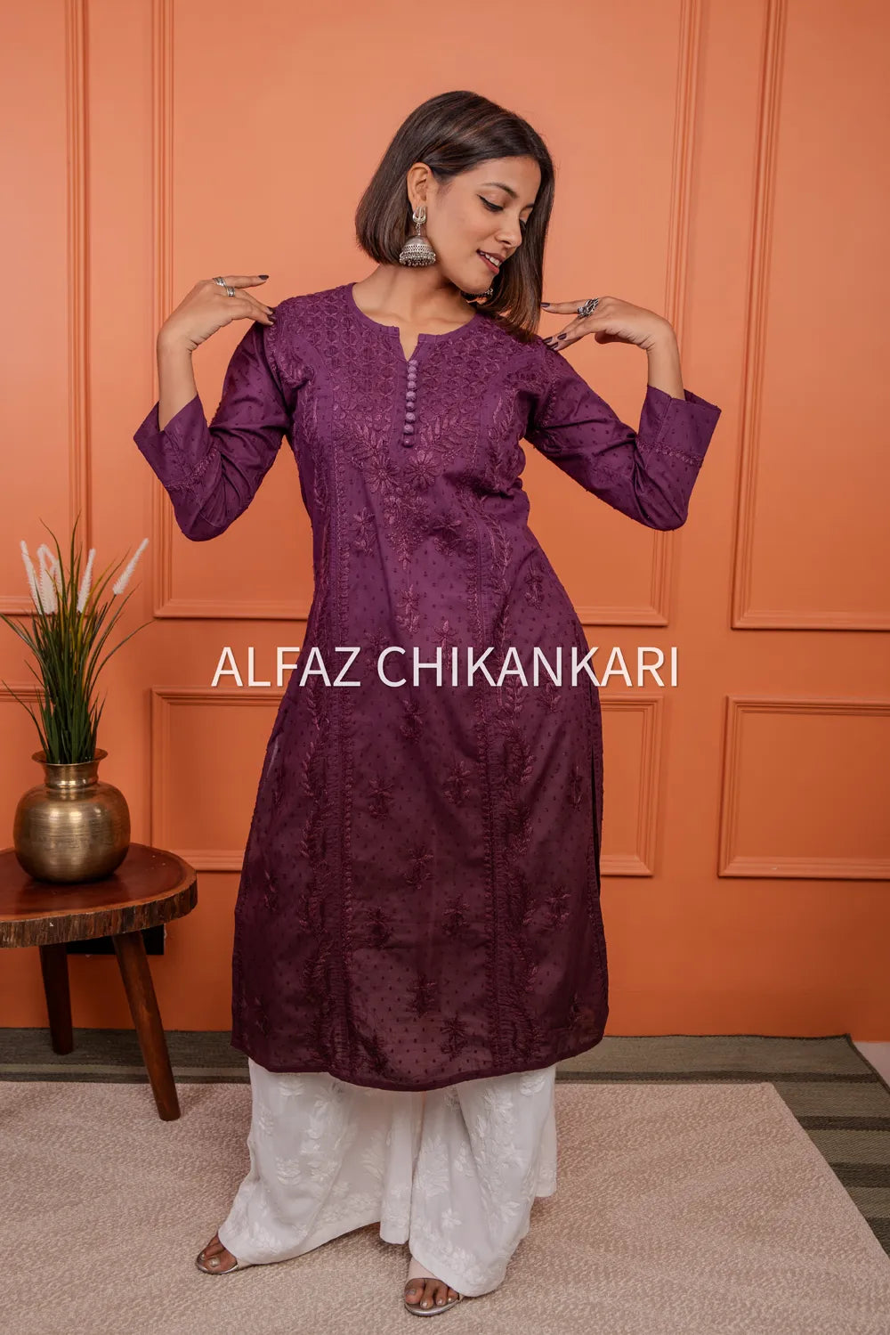 Kaira Dobby Cotton Chikankari Kurti