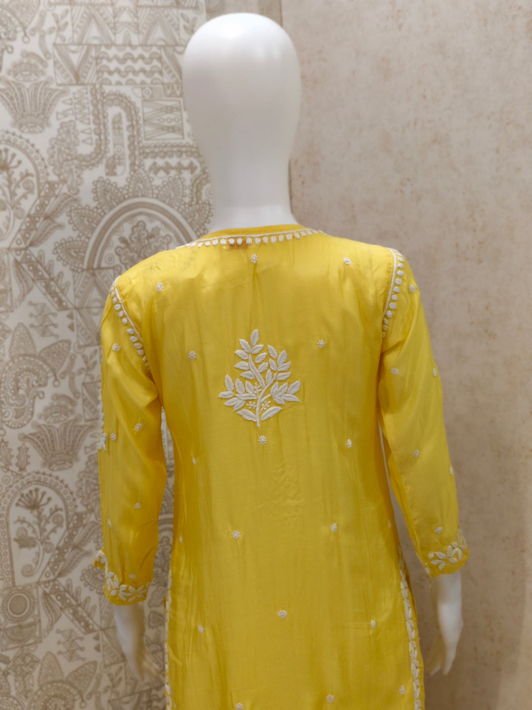 Tahira  Premium Muslin 3D Chikankari  Kurti