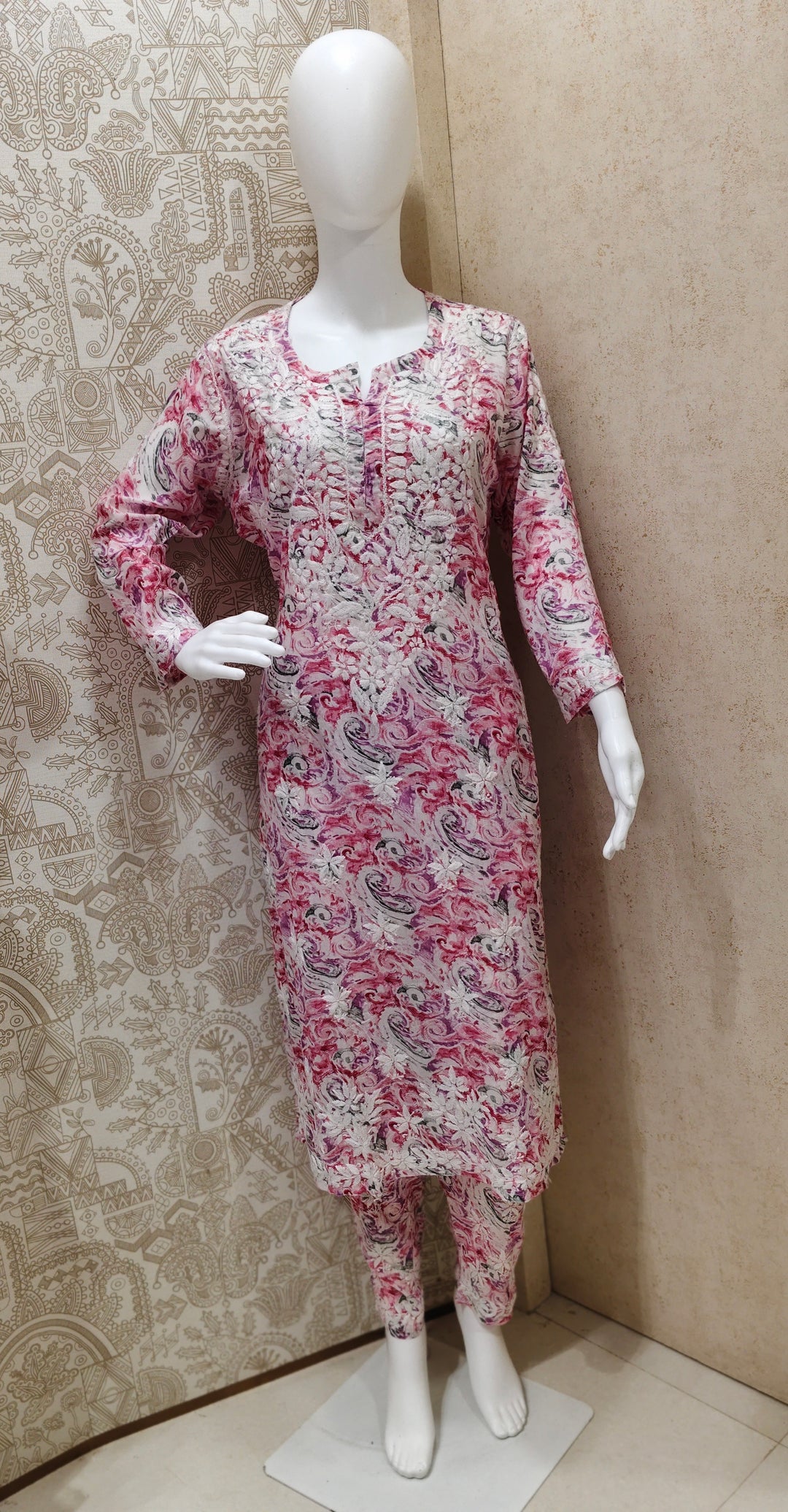 Rukhsaar Printed Mulmul Chikankari Pant  Set