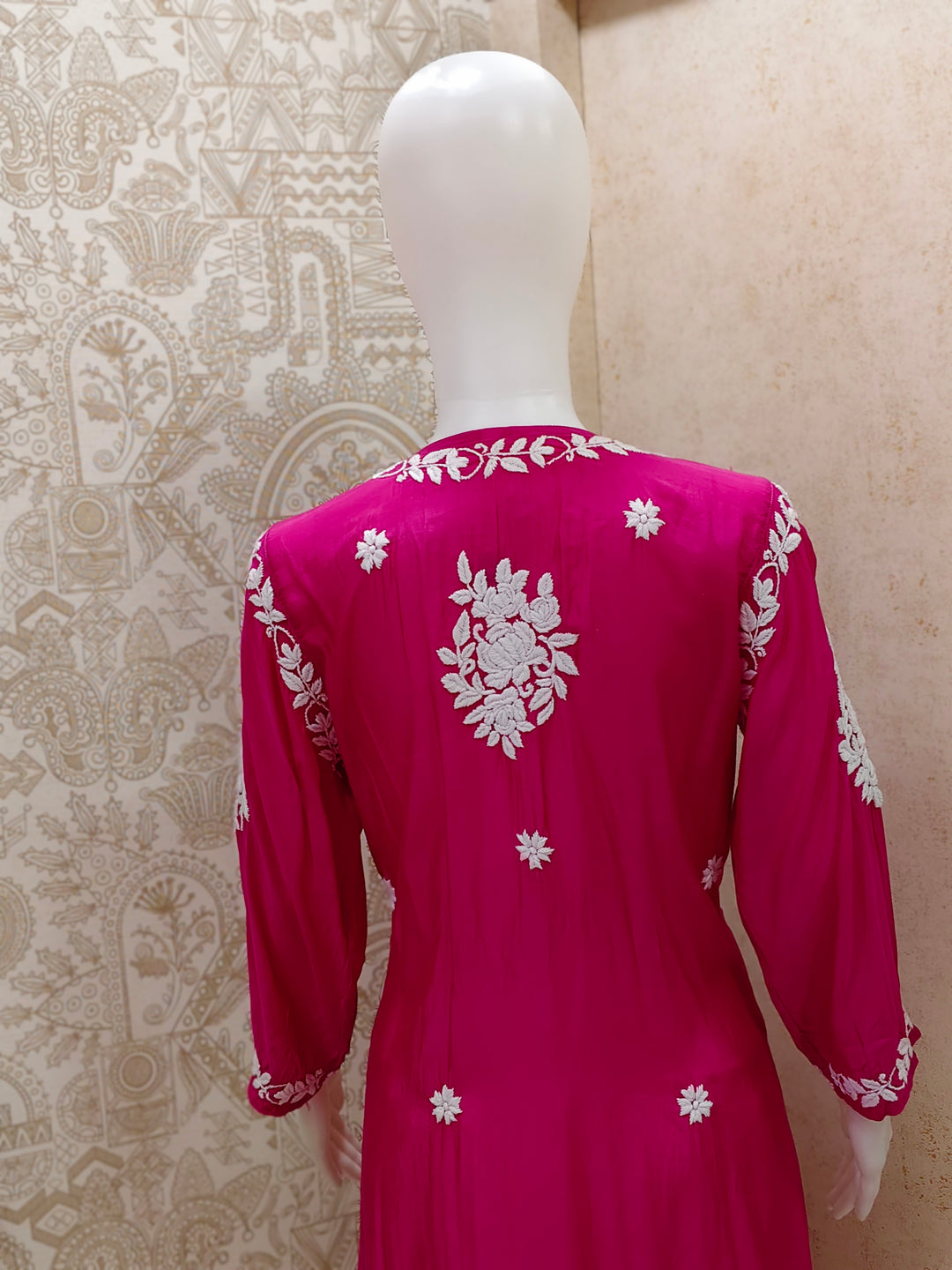 Dania Premium Muslin 3D Chikankari  Kurti