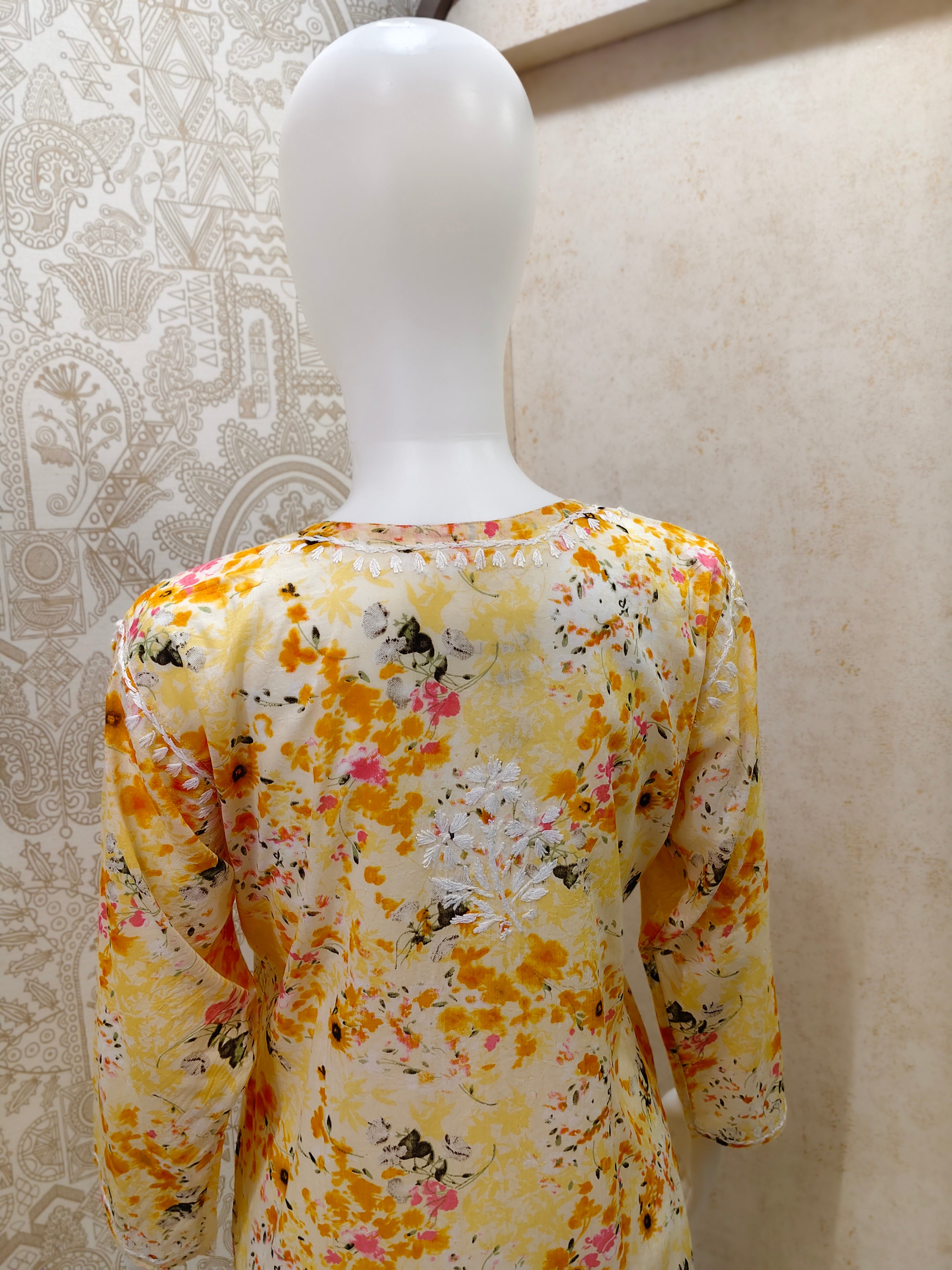Soha Printed Mul  Cotton Chikankari Short Kurti