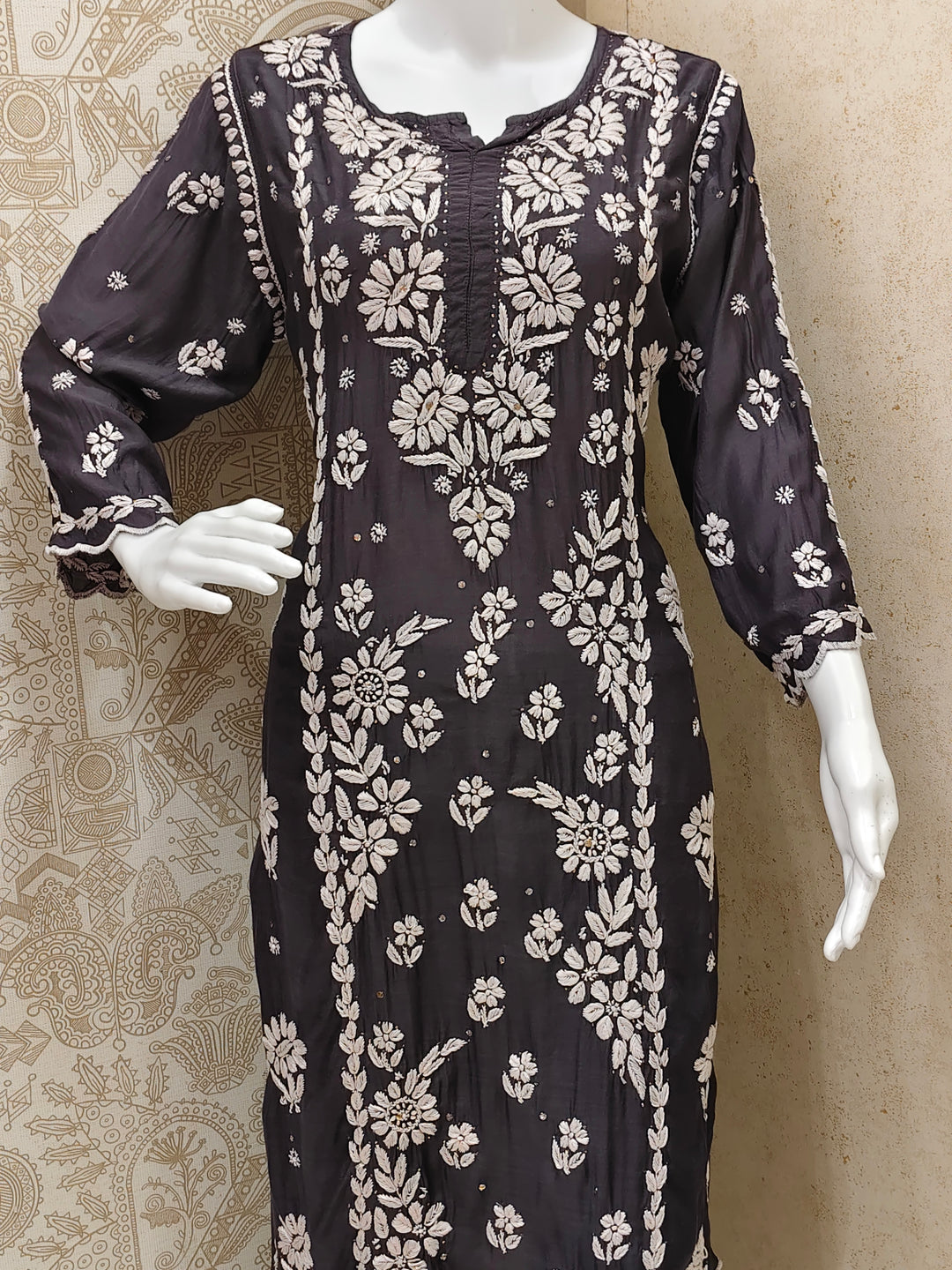 Azina Premium Muslin 3D Chikankari Ombre With Cutwork And Mukaish Work Kurti Palazzo Set