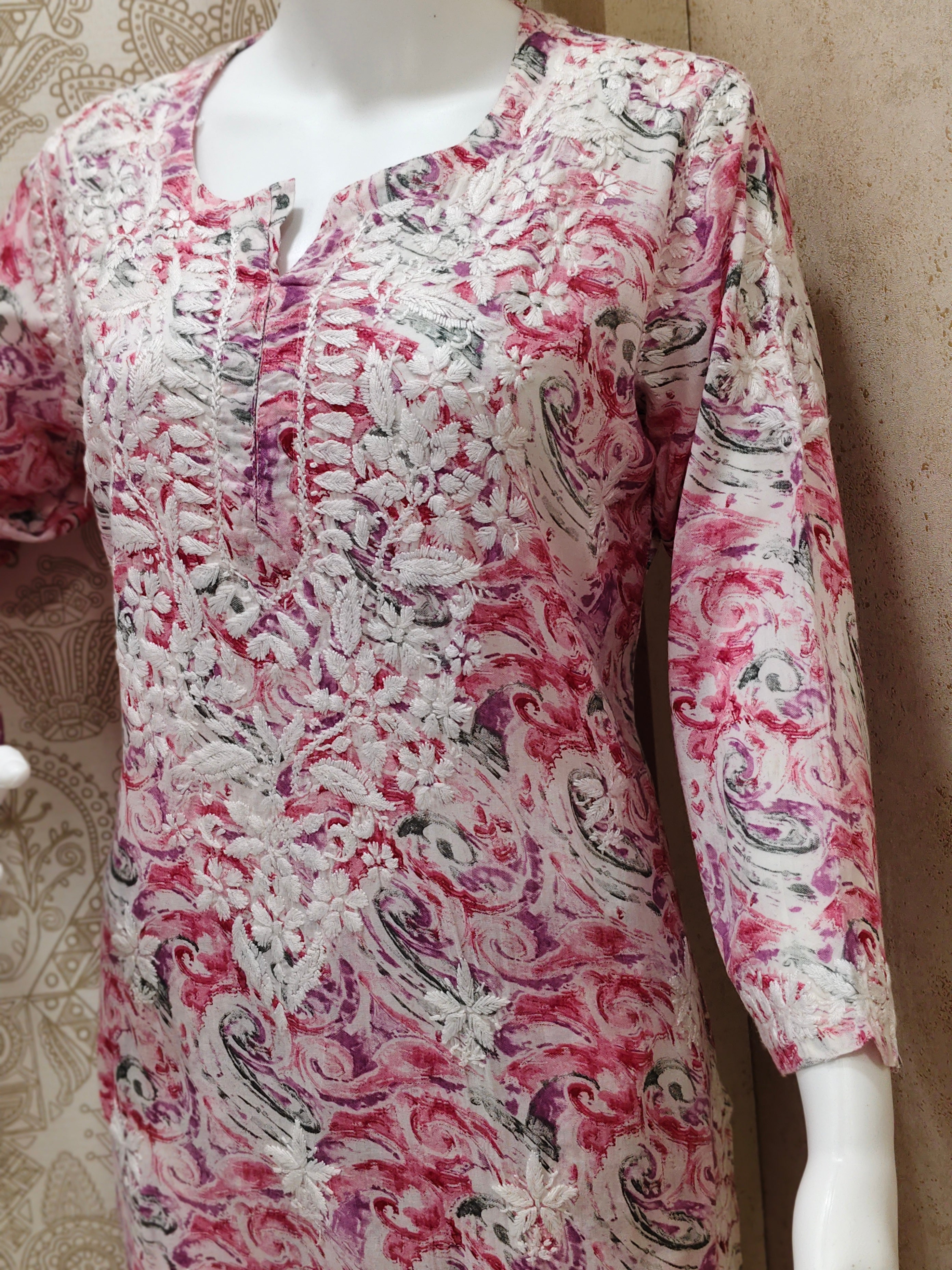 Rukhsaar Printed Mulmul Chikankari Pant  Set