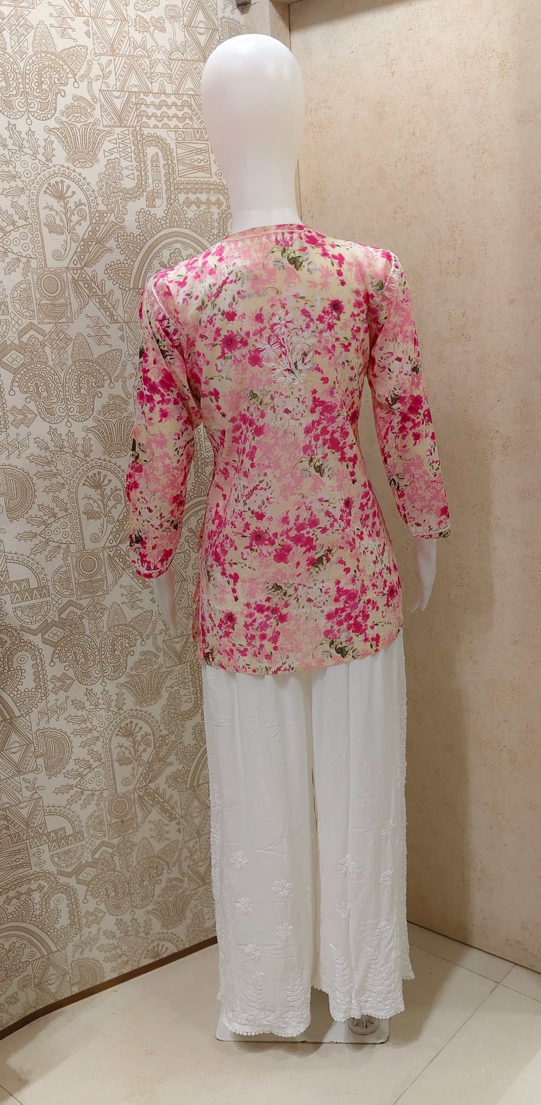 Soha Printed Mul  Cotton Chikankari Short Kurti
