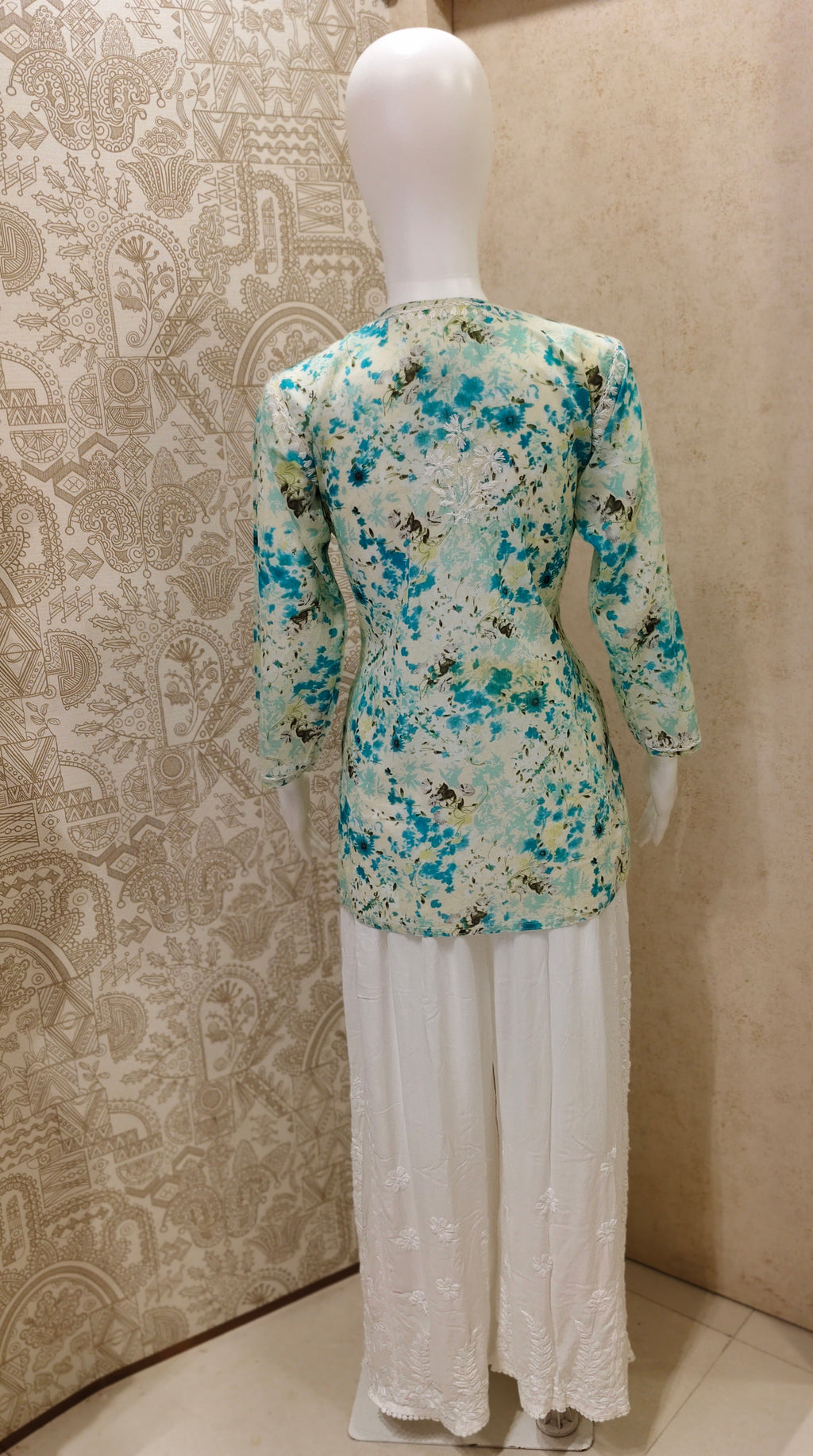 Soha Printed Mul  Cotton Chikankari Short Kurti