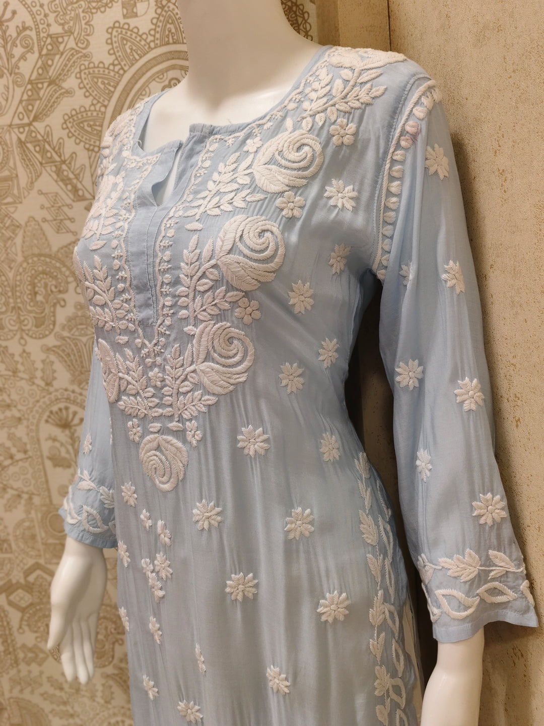 Safa Premium Muslin 3D Chikankari  Rose Long Kurti
