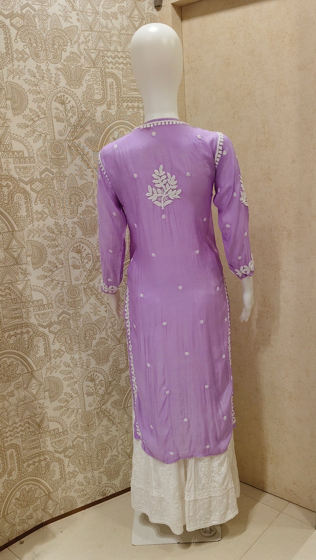 Tahira  Premium Muslin 3D Chikankari  Kurti