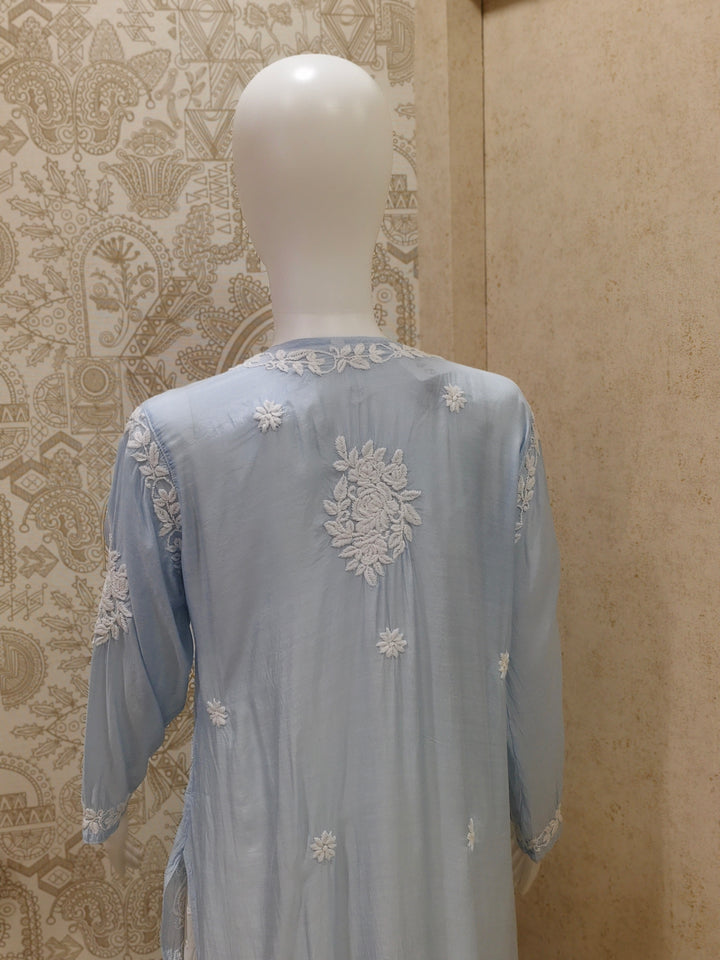 Dania Premium Muslin 3D Chikankari  Kurti