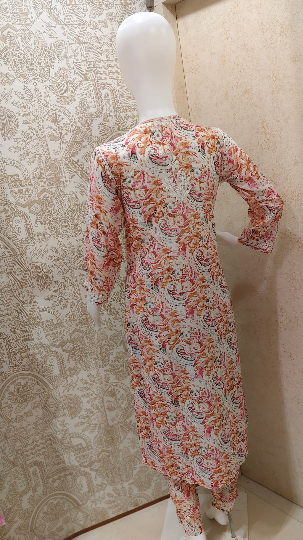 Rukhsaar Printed Mulmul Chikankari Pant  Set