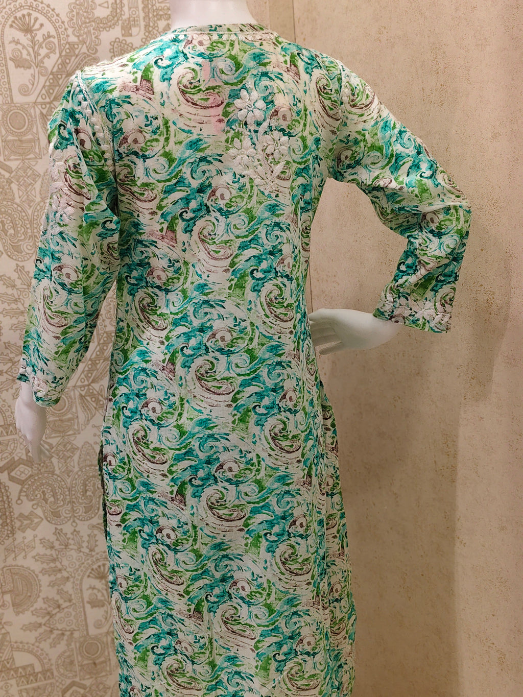 Rukhsaar Printed Mulmul Chikankari Pant  Set