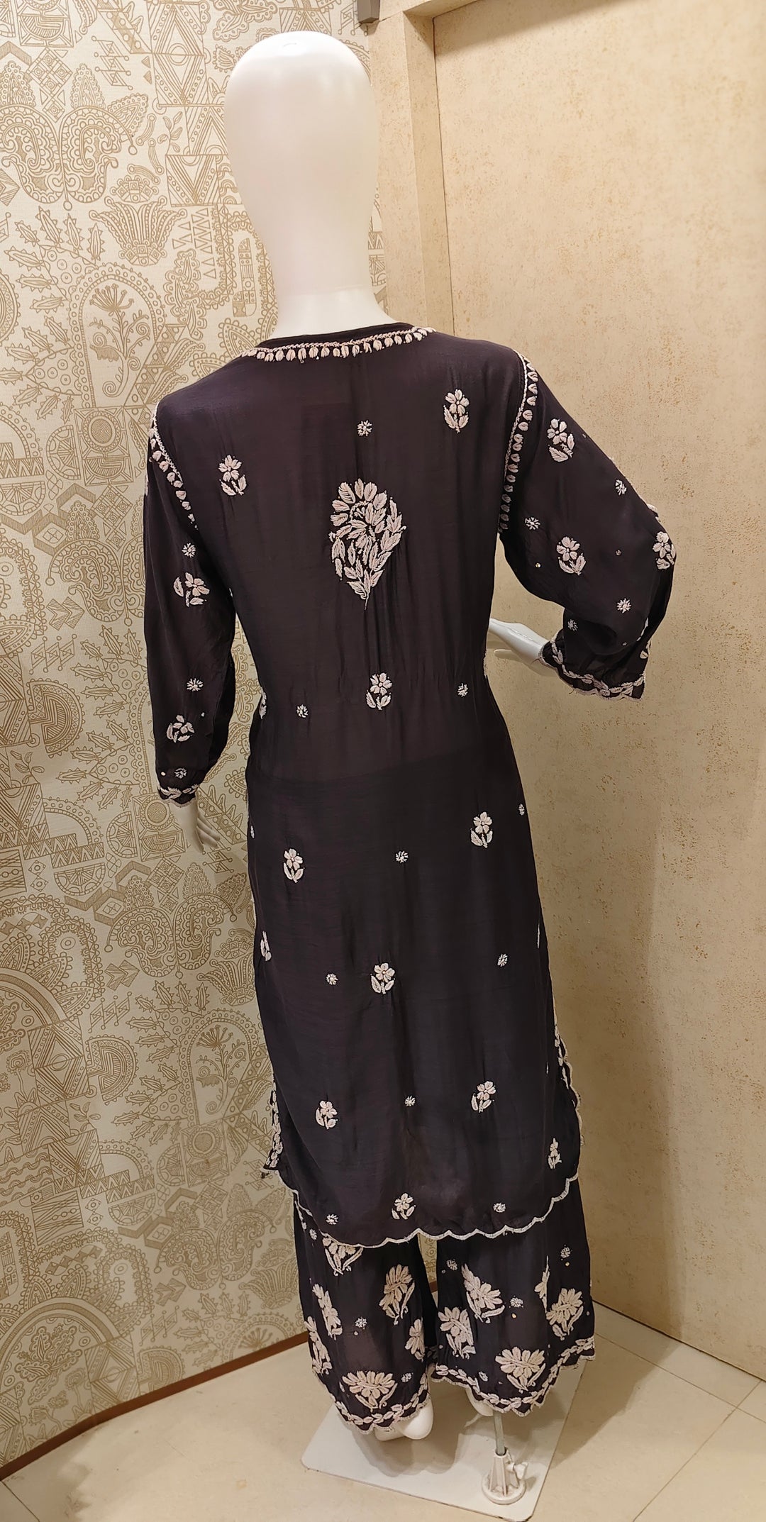 Azina Premium Muslin 3D Chikankari Ombre With Cutwork And Mukaish Work Kurti Palazzo Set