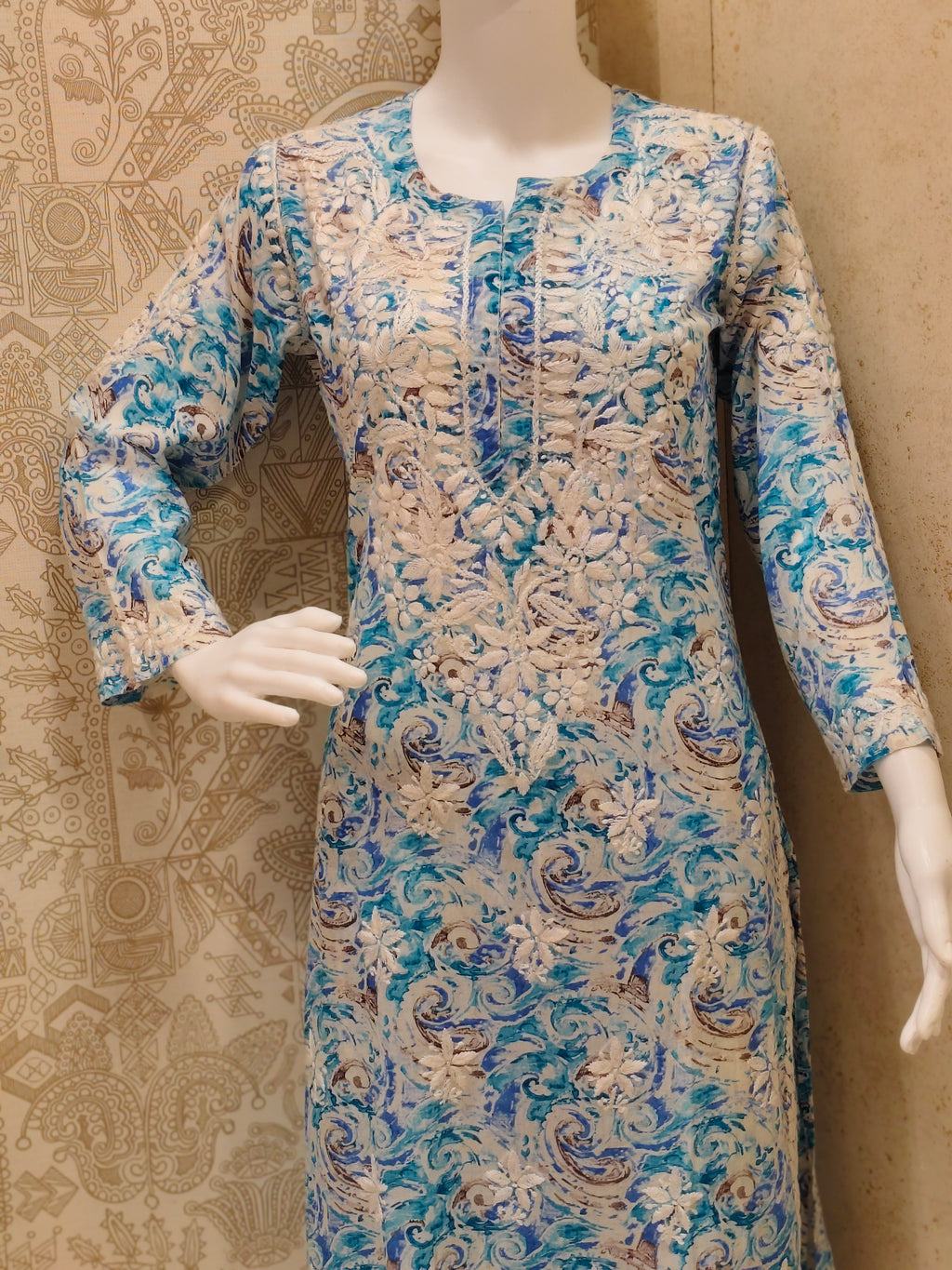Rukhsaar Printed Mulmul Chikankari Pant  Set