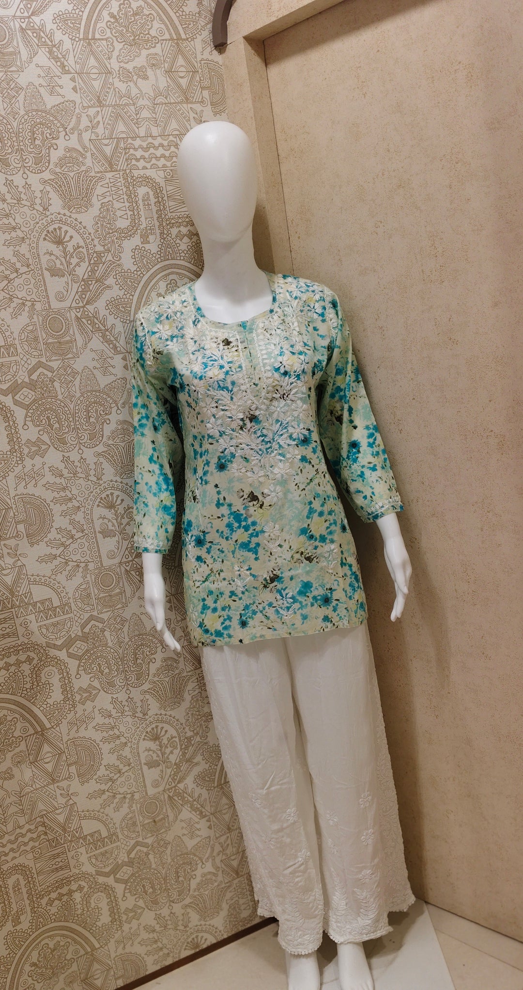 Soha Printed Mul  Cotton Chikankari Short Kurti