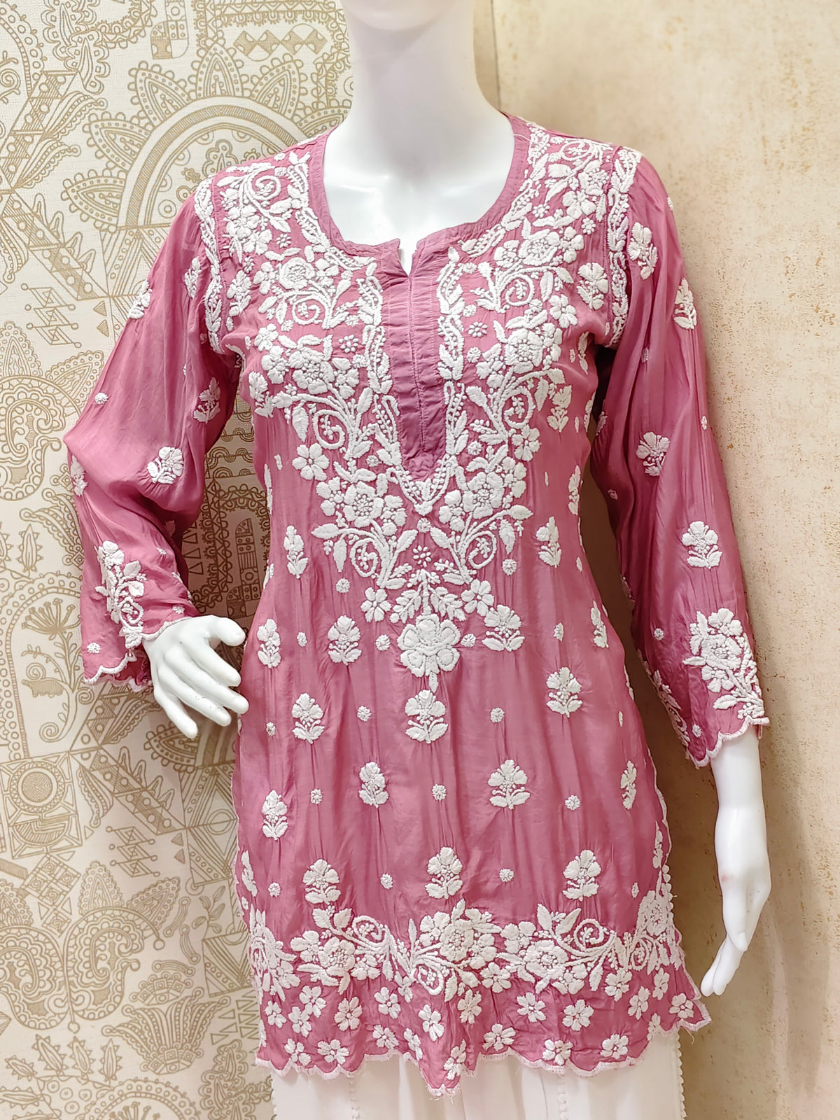 Rua Premium Muslin 3D Chikankari short kurti with scollap work