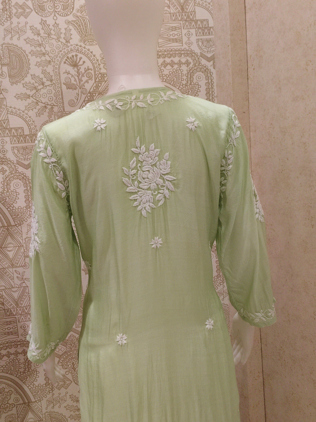 Dania Premium Muslin 3D Chikankari  Kurti